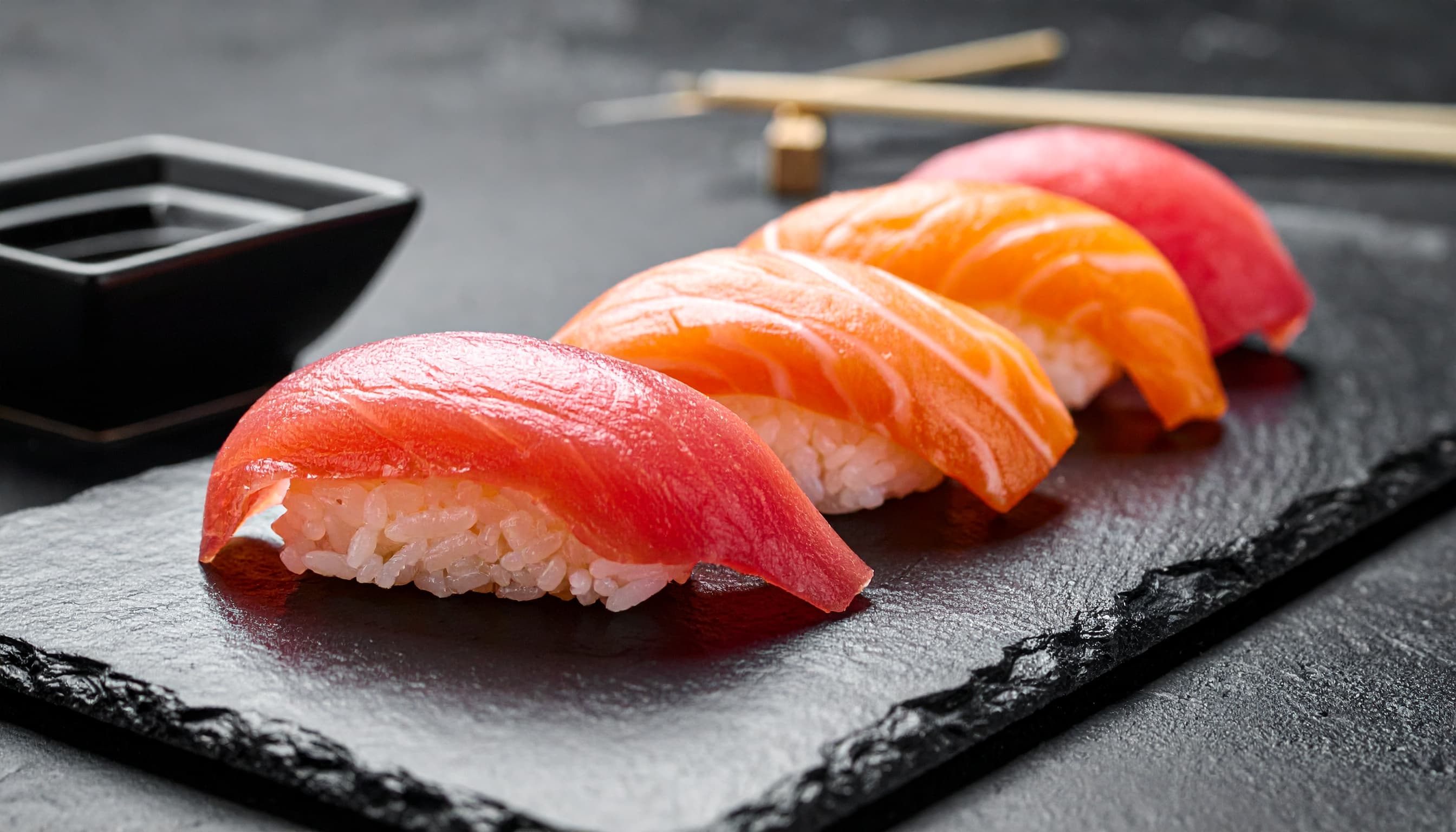 Результат генерації фотографій страв в Adobe Firefly